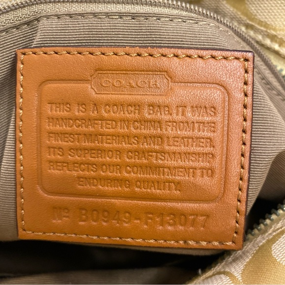 Coach yellow signature tote bag - Picture 7 of 15